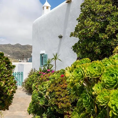 Detached Stone House Near The Villa *